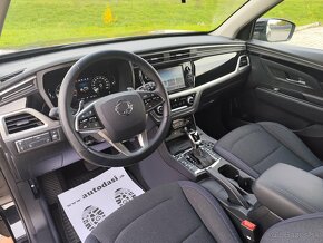 SsangYong Korando 1.5 Turbo e-XGI 163k A/T ZÁRUKA - 12