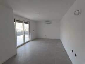 CHORVÁTSKO - Nové 5-izbové apartmány - GREBAŠTICA - 12