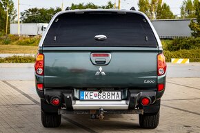 Mitsubishi L200 2,5 DI-D Double Cab (ťažné,hardtop,pôvod SR) - 12