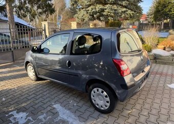 Renault Twingo II 1,1i , 1 Majitel , serviska benzín manuál - 12