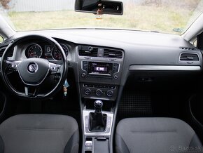 Volkswagen Golf 1.2 Tsi - 12