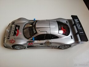 1:18 Mecedes Benz CLK GTR   Maisto - 12