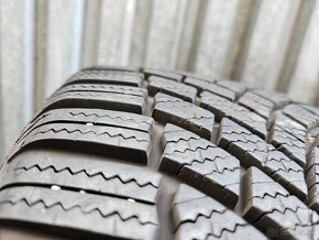 2 ks špičkové zimné pneu Bridgestone Blizzak - 205/50 r17 - 12