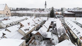 Predaj čiastočne zrekonštruovaného RD v centre Pezinka - 12