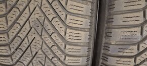 ZIMNÉ pneu 215/55 R17 98V XL dezén cca 5-6 mm LEN 35,- €/kus - 12