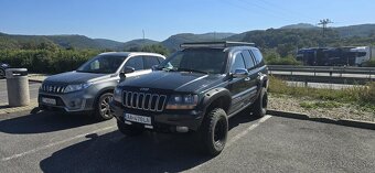 Jeep grand cherokee - 12