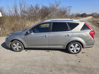 Kia ceed 1.6 benzín - 12