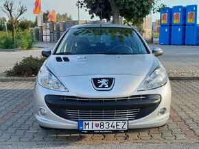 Peugeot 206+ 1.4i 54kw r.2011 62tis km - 12