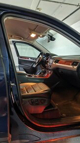 VW Touareg 3.0 V6 TDI 180kw - 12