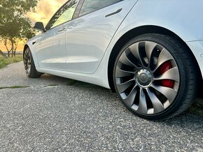 TOP Tesla Model 3 Performance 2021 Refresh záruka DPH - 12