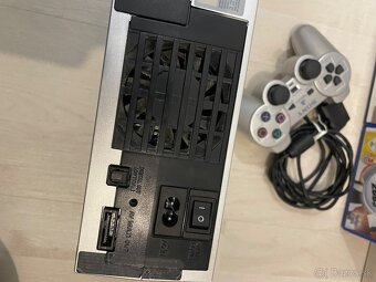 Playstation 2 - model: SCPH-50004 PS2 - 12