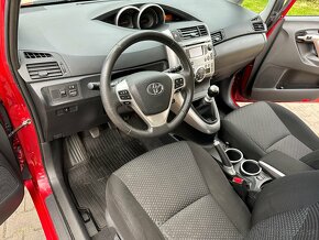 Toyota Verso 1.8i - 12