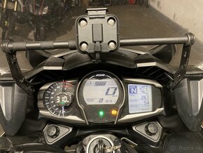 Yamaha FJR 1300 AE 2016 - 12