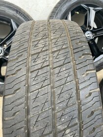 Vivaro Trafic Primastar 215/60R17 C - 12