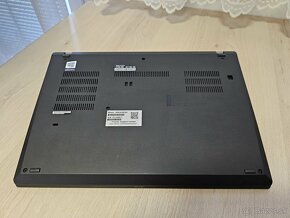 Lenovo ThinkPad T490 24GB/256GB + Dock zadarmo - 12