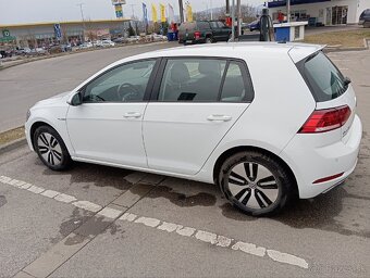 Predám Volkswagen e-golf 2020 100kw - 12