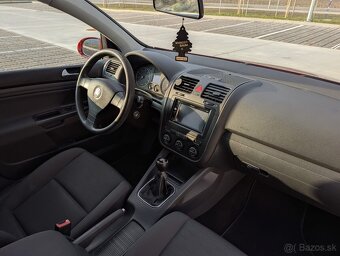 VOLKSWAGEN GOLF 5 1.6 benzín - 12