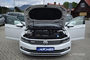 Volkswagen Passat Variant 2,0 TDi 110 kW COMFORTLINE 4MOTION - 12