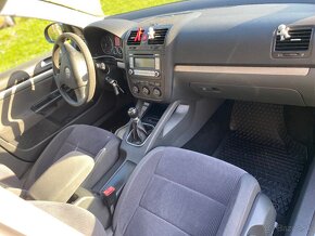 Volkskwagen jetta 2.0 TDI Comfortline - 12