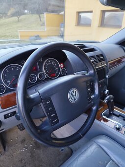 Volkswagen Touareg 3.2 V6 - 12