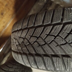 zimne gumy na diskoch 215/55R16 - 12