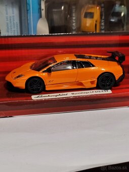 Modely áut Jaguár a Lamborghini - 12