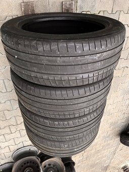 255/50R20 Vredstein letne - 12