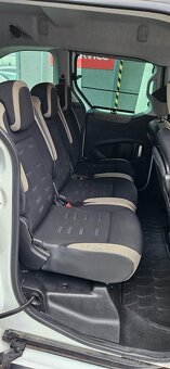 Citroën Berlingo 1.6 HDi 7-miestné - 12