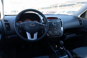 Kia Ceed SW 1,6 GDi - 12