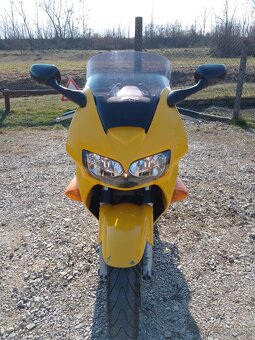 Honda vfr 800fi šport turing - 12