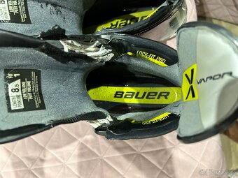 ✅ KORČULE - BAUER VAPOR HYPERLITE 2 - 8,5 - FIT 1 ✅ - 12