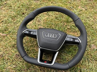 AUDI sportovy S volant kozeny zrezany perforovany - 12