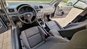 Volkswagen Golf 5 1.4 16V - 12