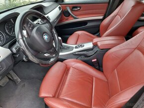 BMW e91 330 xDrive Touring M packet interiér - 12