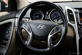 Hyundai i30 1.6 GDI DOHC Style A/T - 12