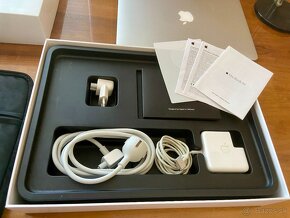 Apple MacBook Air Early 2015 komplet set +Apple mouse - 12