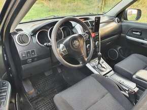 Suzuki Grand Vitara - 12