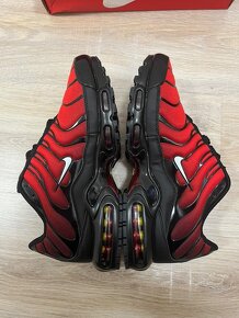 Nike Air Max Plus TN Black Red - 12