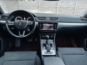 Škoda Superb Combi 2.0tdi dsg - 12