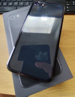 iPhone 8 64GB Space gray - 12