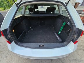 ŠKODA  OCTAVIA  3 COMBI 2.0 TDI - DSG  4x4 - 12