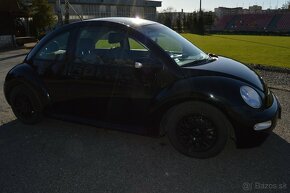 Volkswagen New Beetle 1.9TDI - 12