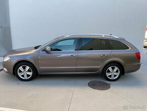 Škoda Superb Combi 2.0 TDi 2010 nová STK/Ek - 12