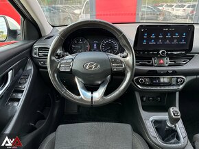 Hyundai i30 CW 1.6 CRDi Family, v Záruke, Pôvodný lak, SR - 12