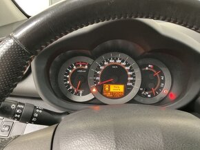 Toyota RAV4 benzin 4x4 elegance,Manual 6,serv.kniha-odopas - 12