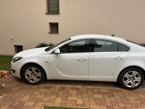 Predám Opel Insignia Cosmo 2,0 CDTI  Hatchback diesiel - 12