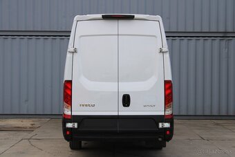 IVECO DAILY 35S16,MAXI XL,KLIMA,ČR,1.MAJITEL TOP STAV - 12