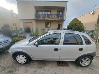 Opel corsa 1.0 - 12