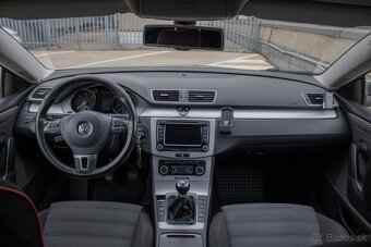 Volkswagen Passat CC 2.0 TDI BlueMotion - 12