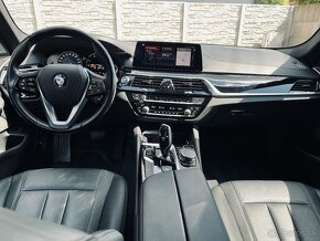 Bmw 530d xDrive Touring - 12